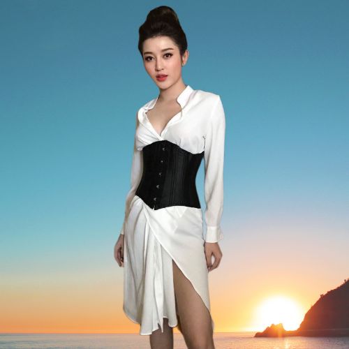 Hoa hậu huyền my sử dụng corset